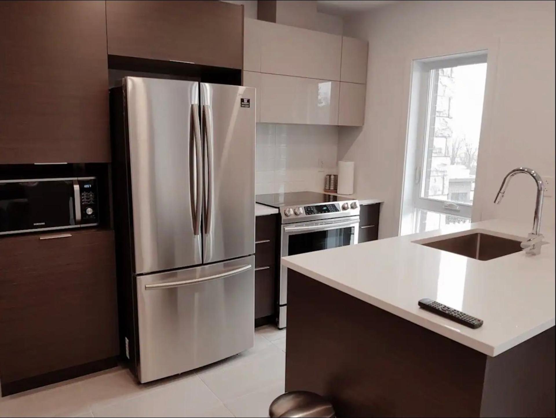 Le Bijou Airhome One Or Two Bedroom Suite Montreal Luaran gambar