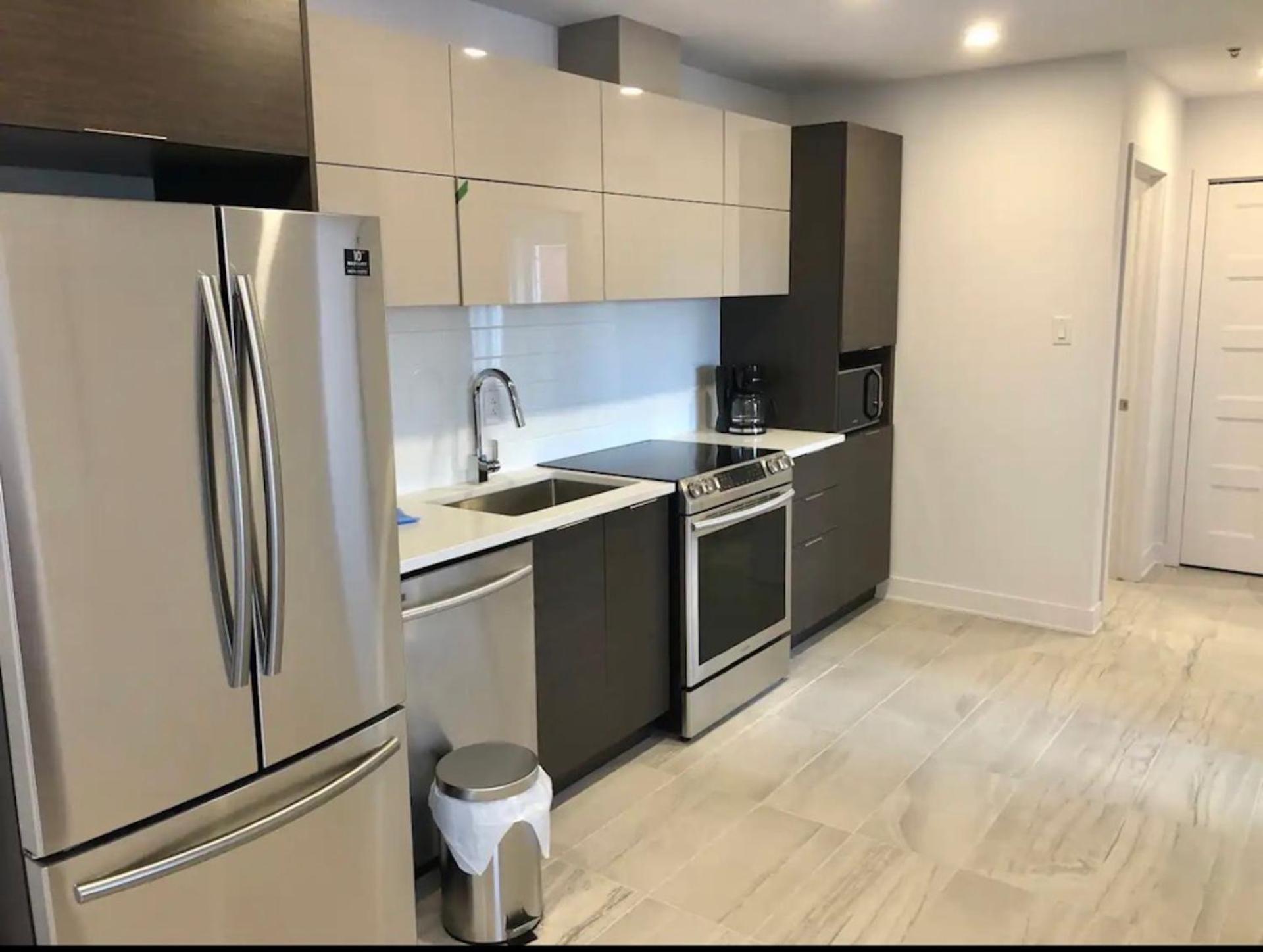 Le Bijou Airhome One Or Two Bedroom Suite Montreal Luaran gambar